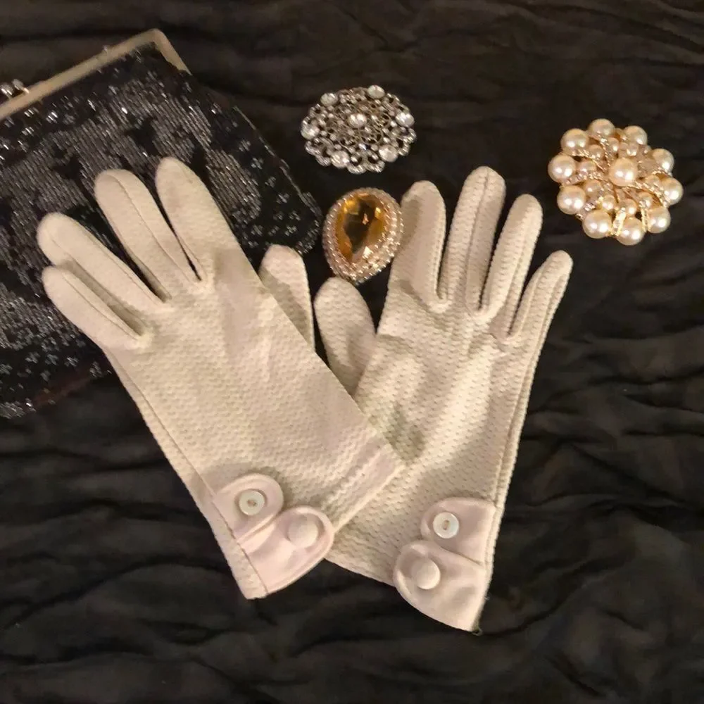 Vintage Off White Knit Ladies/Girls Gloves Small